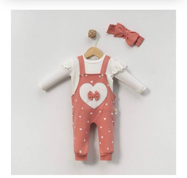 1063 Salopette Bébé Avec Motifs Cœurs – Image 1