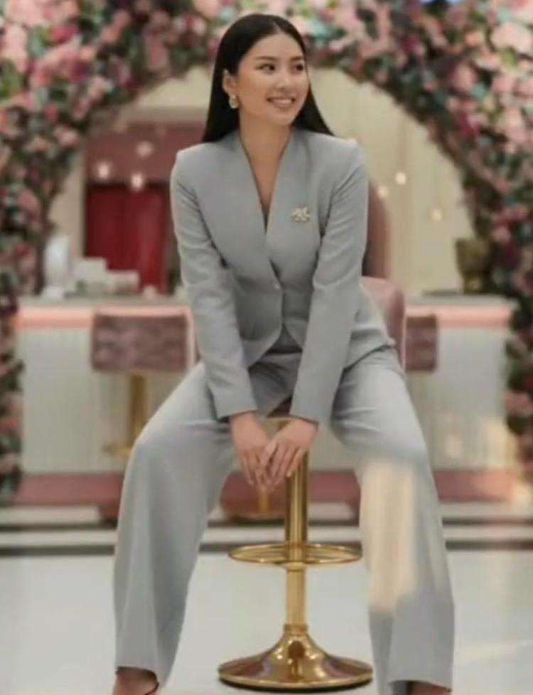 165 Ensemble Veste Et Pantalon Femme Sophistiqué – Image 1